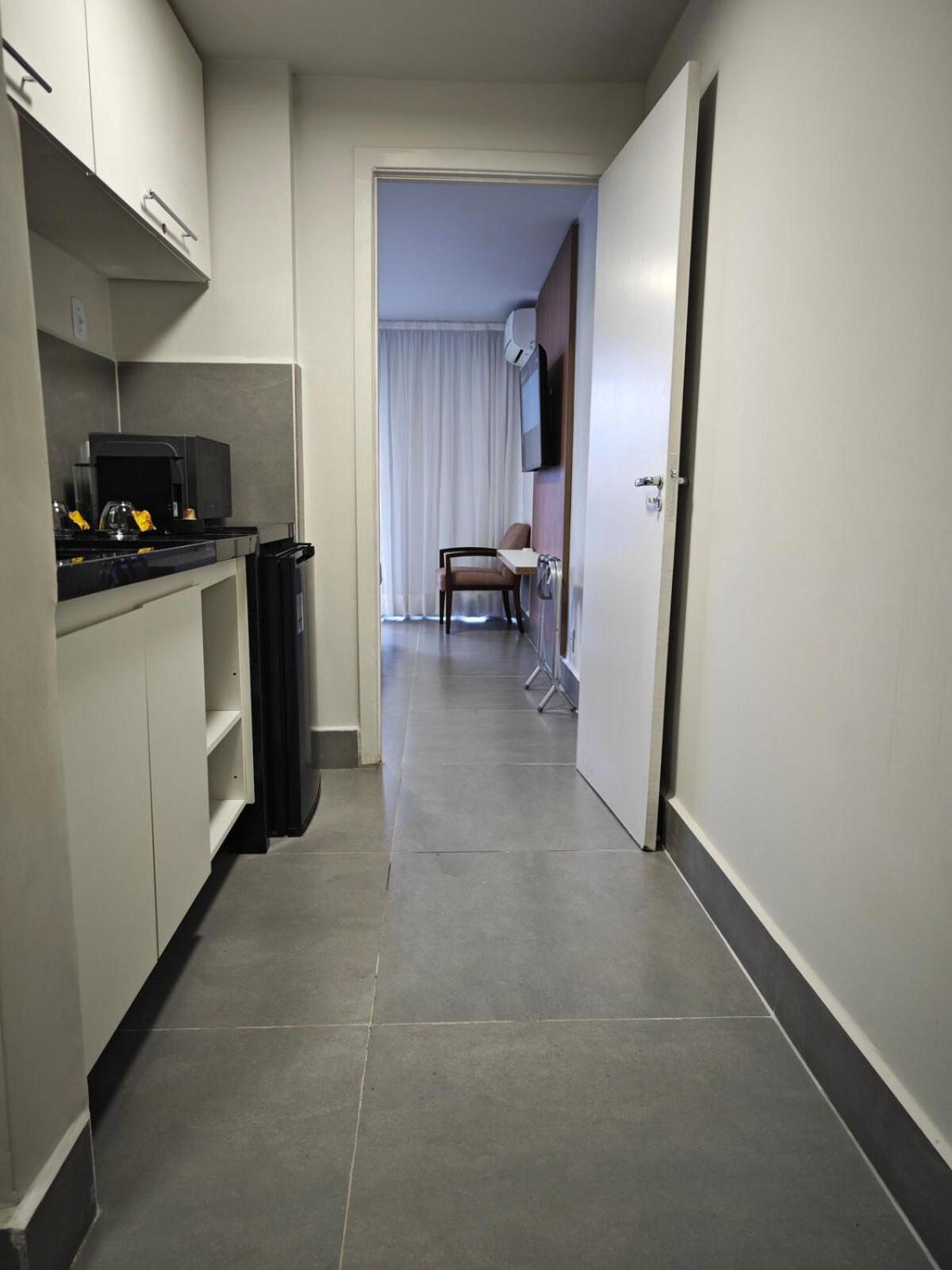 Apartamento Flat Moderno Asa Norte - Alvorada 205 *